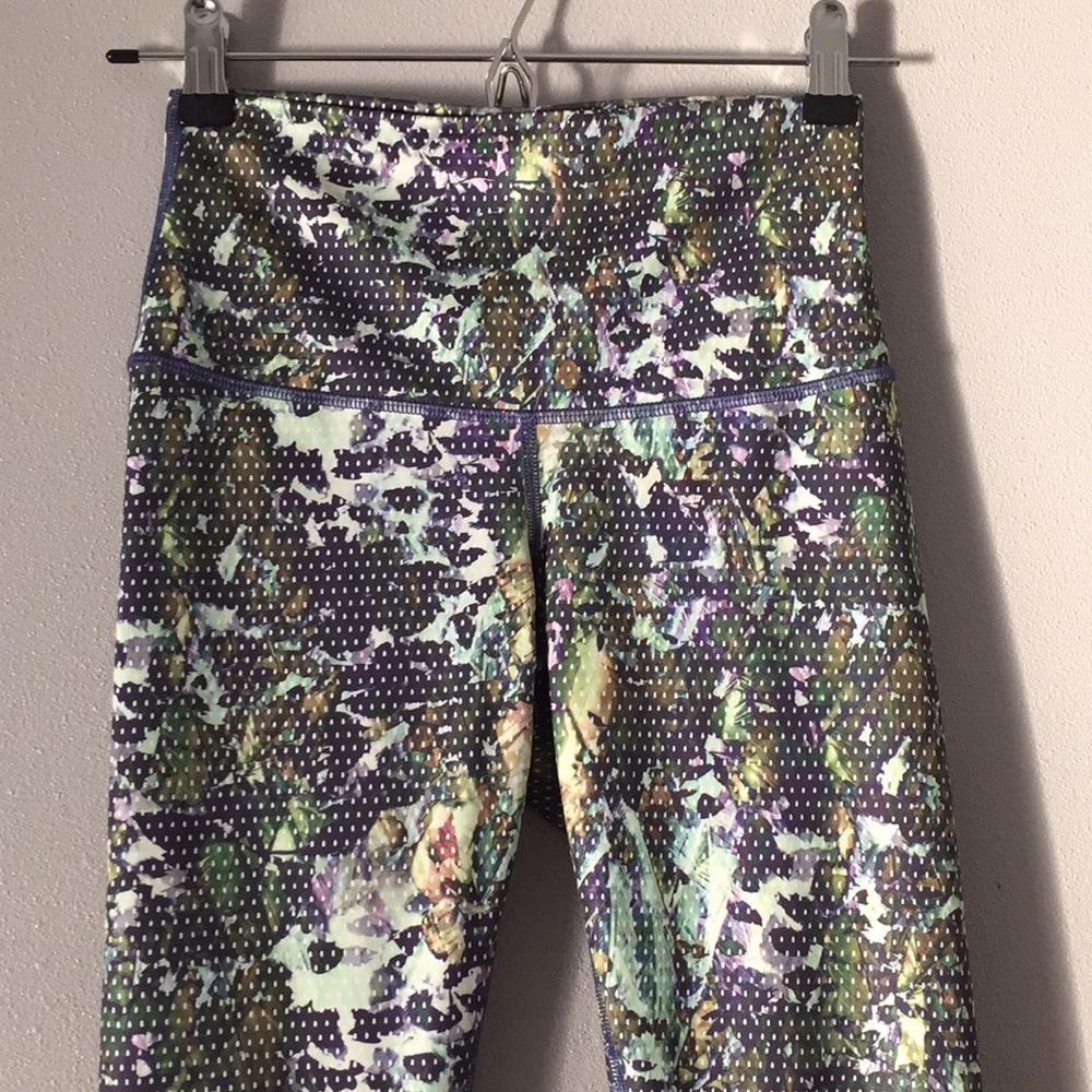 Lululemon Wunder Under Crop Pants 2 Purple Green